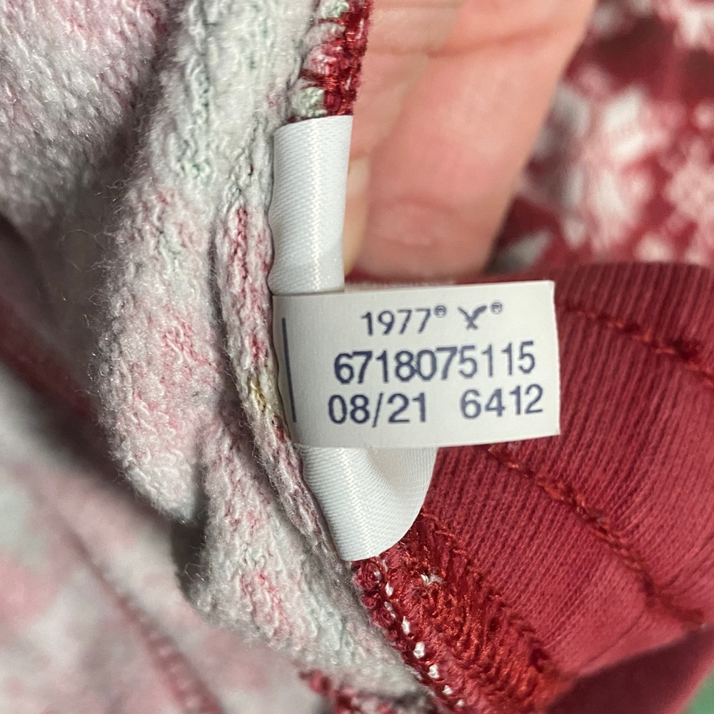 American Eagle x Peanuts Red Snoopy Christmas Jogger Sweat Pants M Fair Isle - Picture 11 of 11